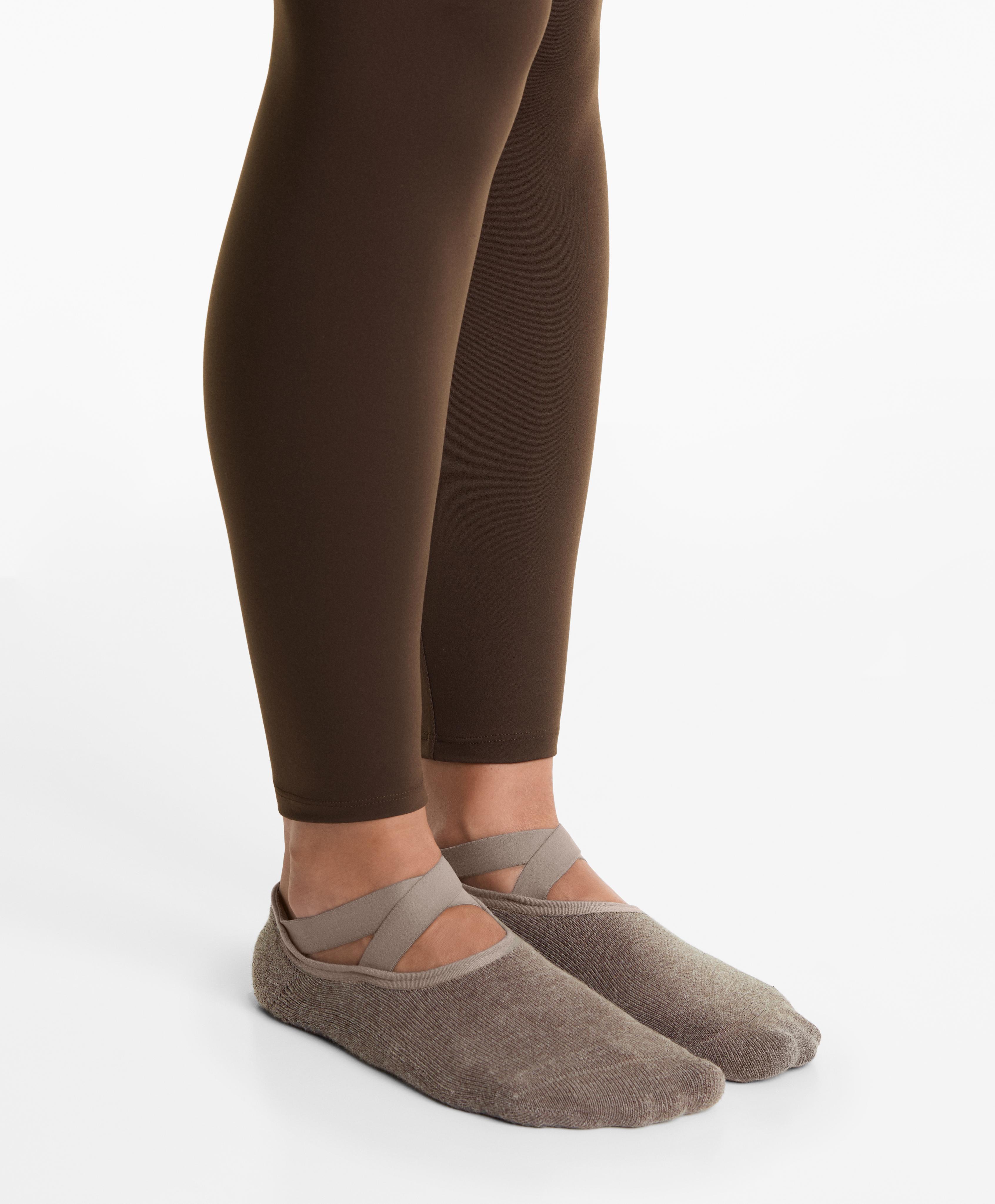 2 pairs of yoga and Pilates cotton-blend socks with cross straps and padding