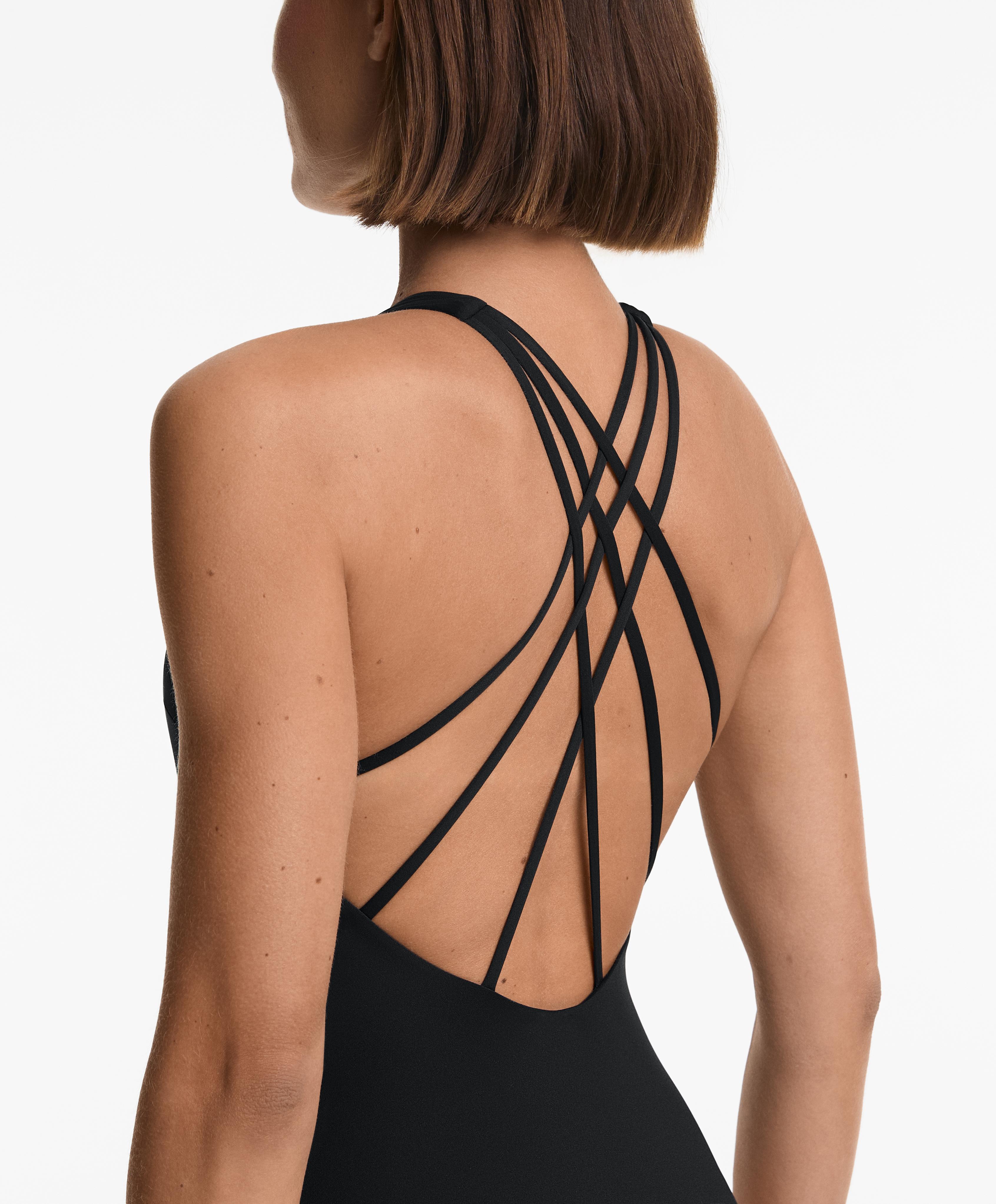 Crossover strap halterneck swimsuit 4 Crossover strap halterneck swimsuit