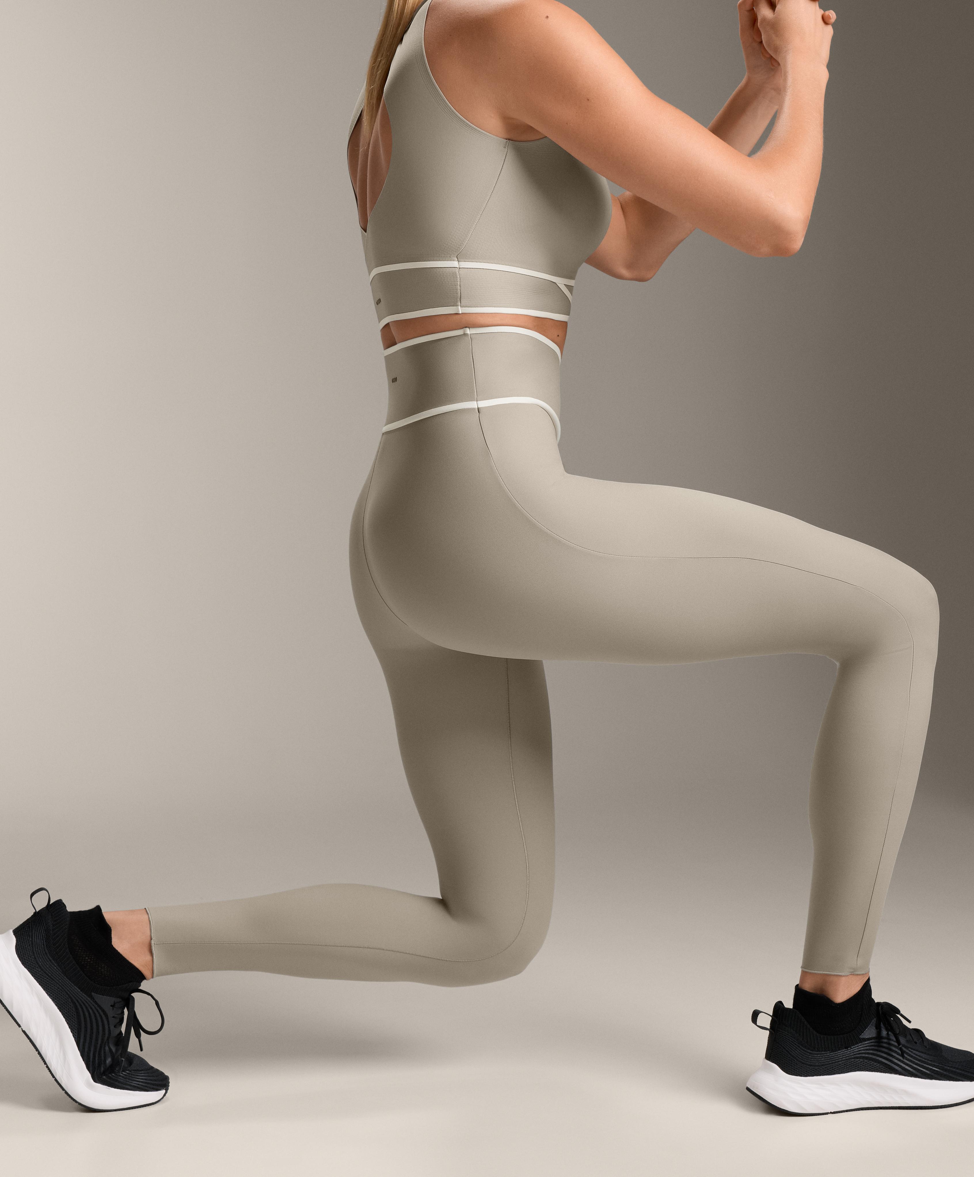 Perfect-adapt ankle-length leggings with crossover V-cut waist 3 Perfect-adapt ankle-length leggings with crossover V-cut waist