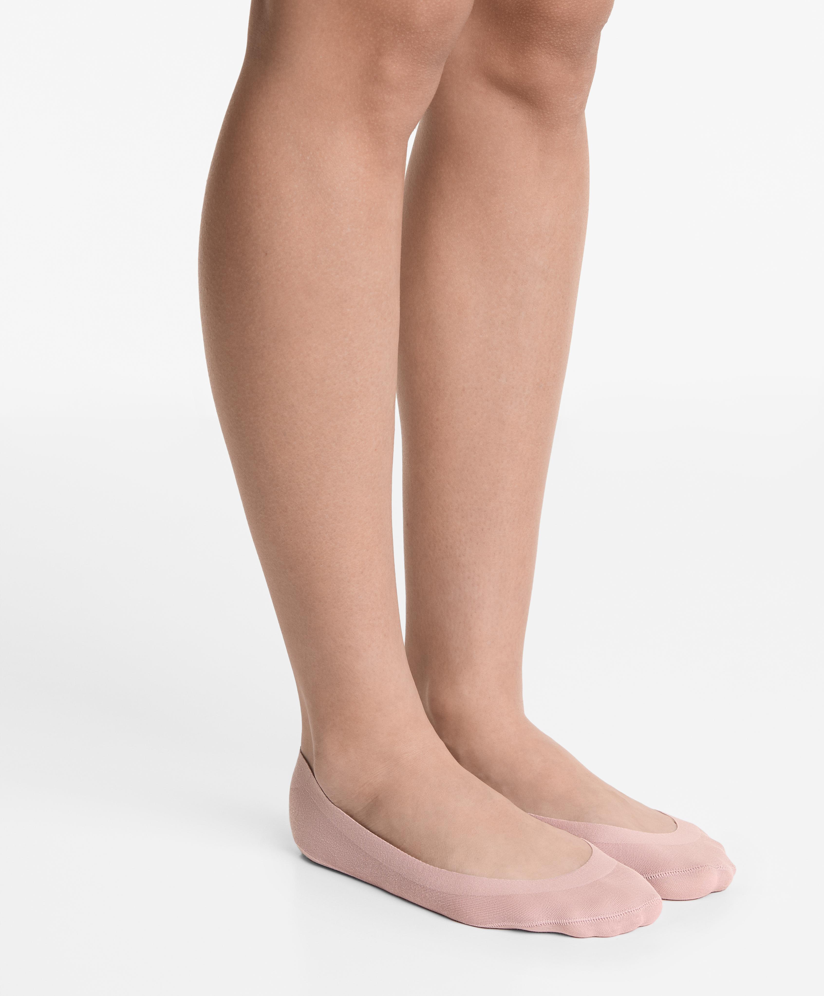 2 pairs of invisible low cut cotton blend socks