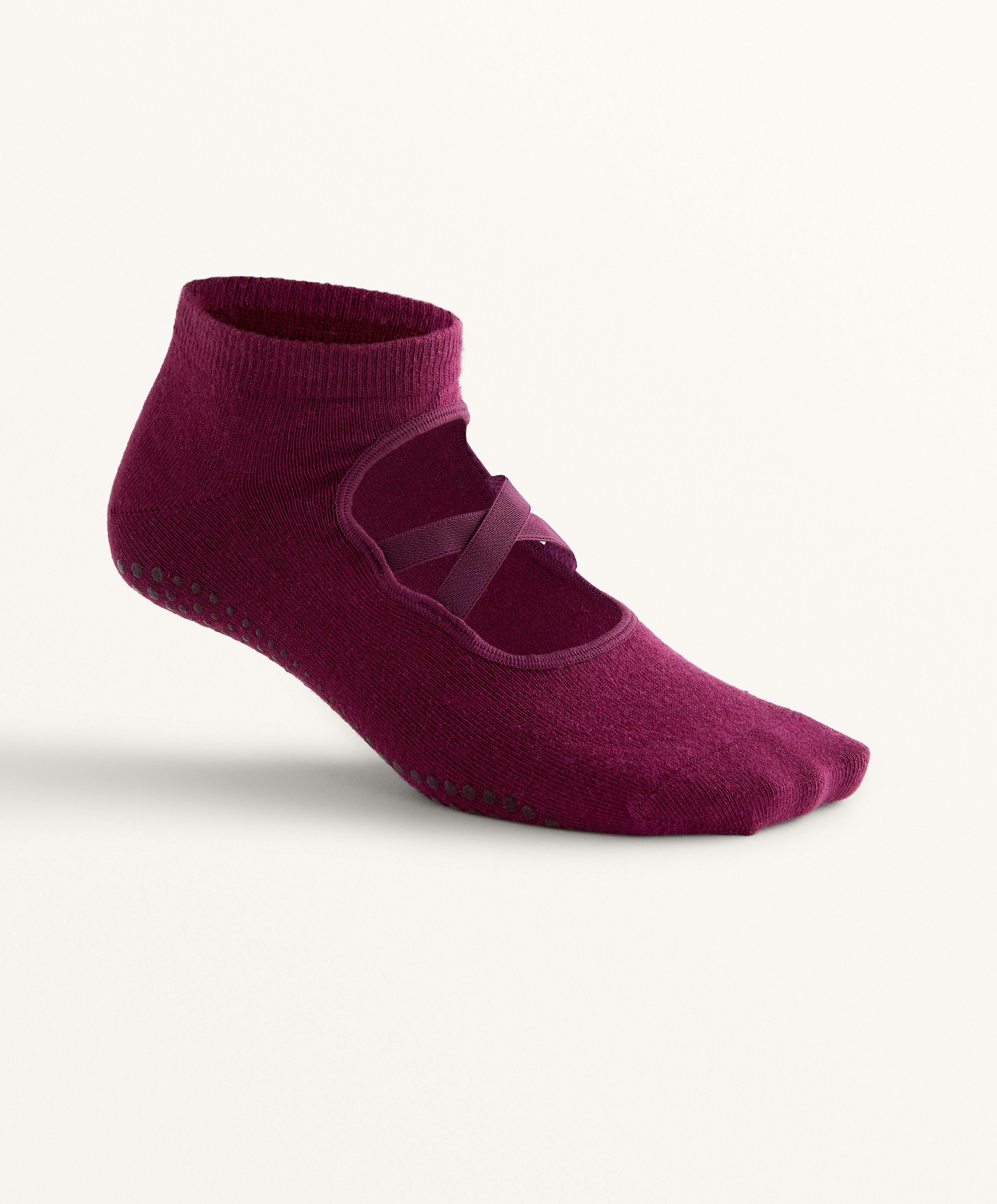 2 pairs of cotton-blend yoga and pilates socks with crossed straps