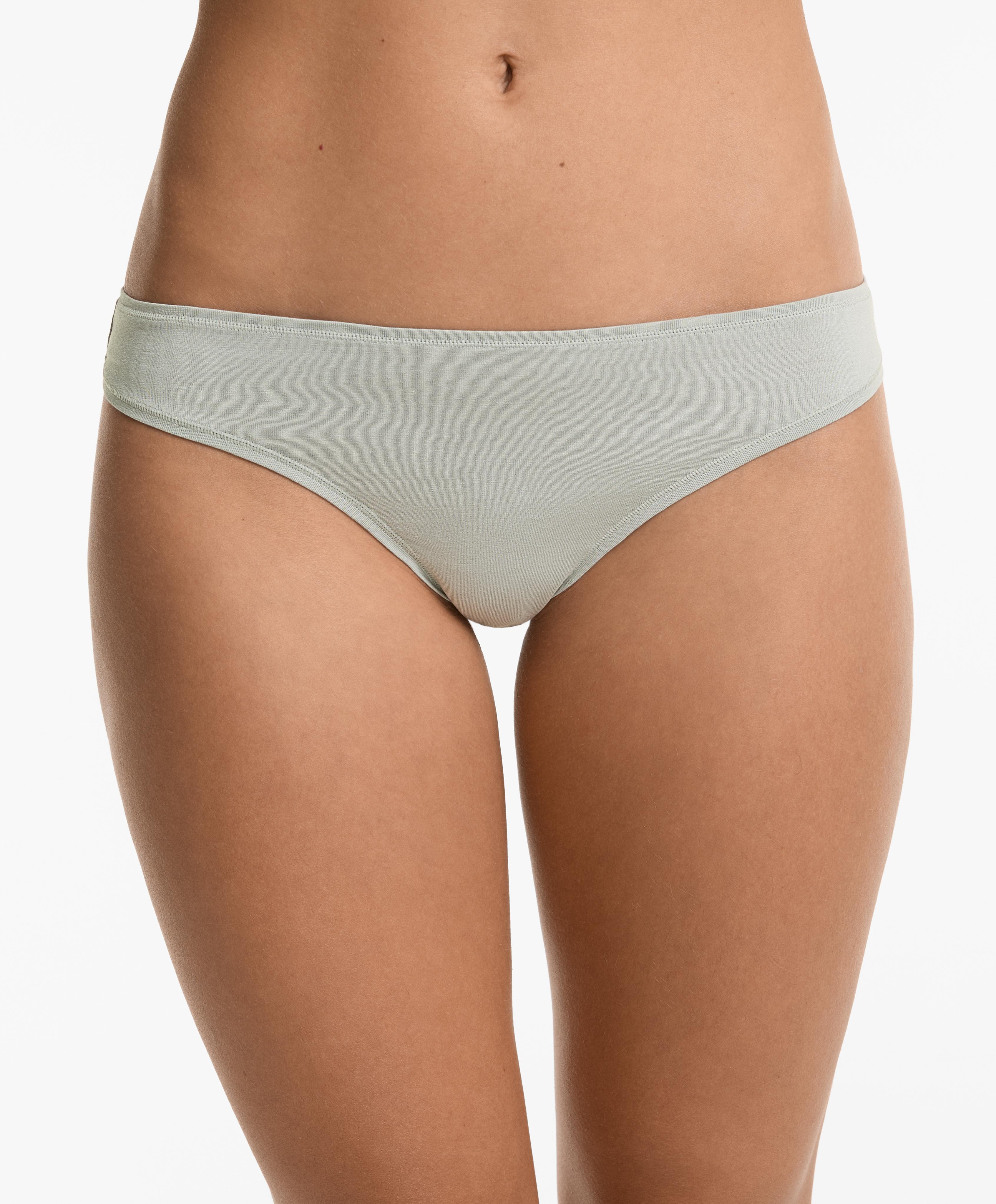 5 cotton blend thongs