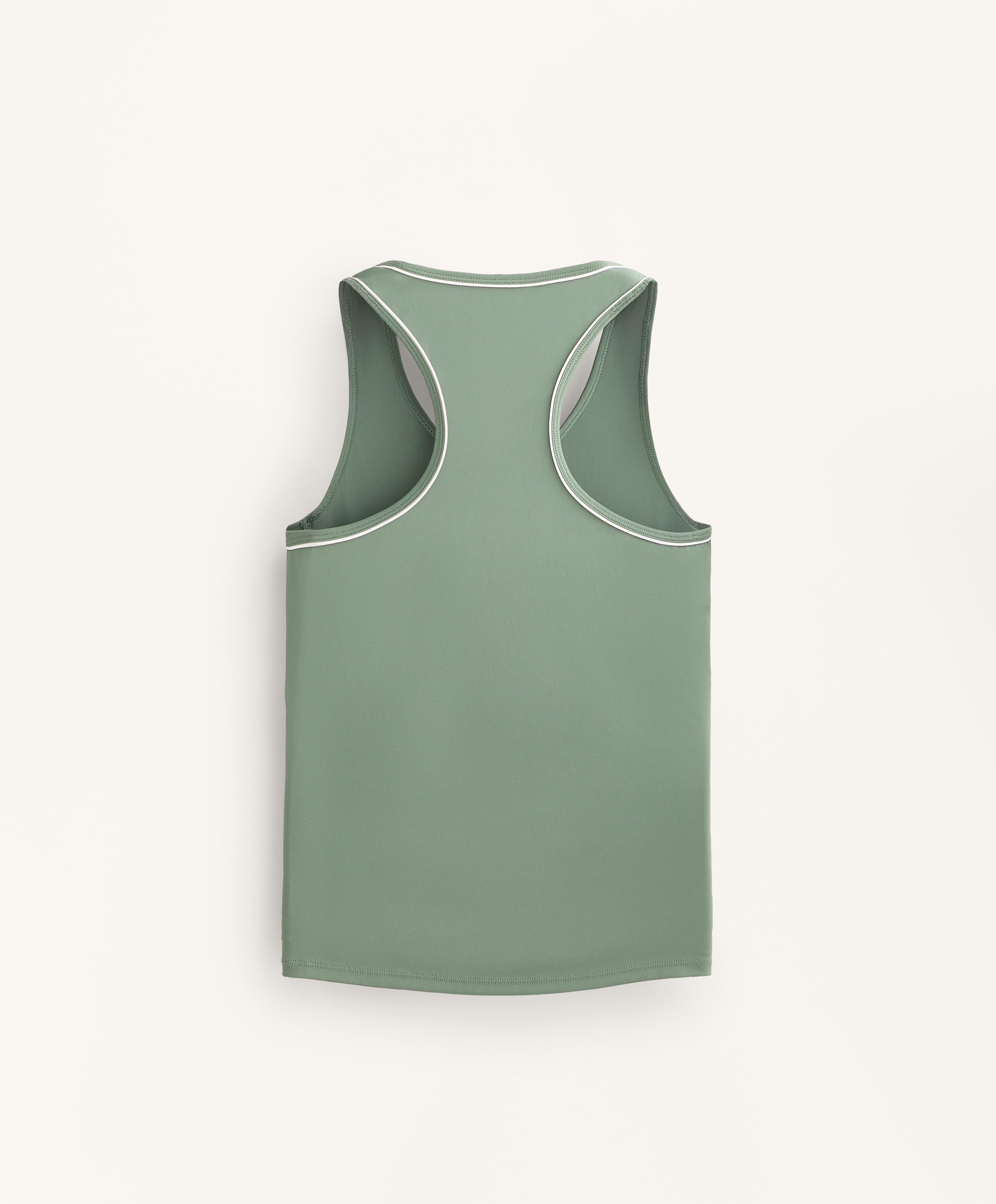 Piping detail sleeveless T-shirt