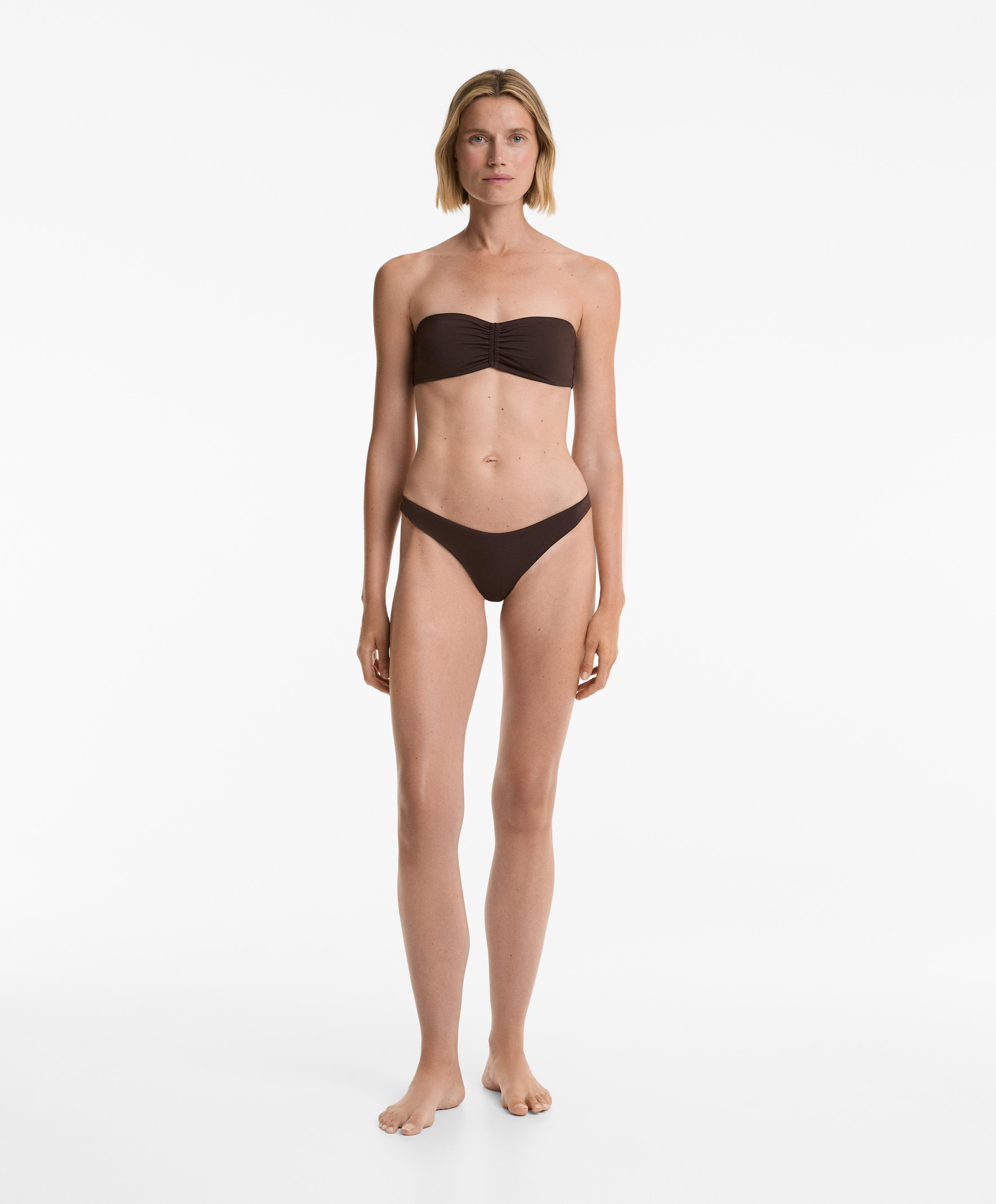 U-cut medium coverage bikini bottoms