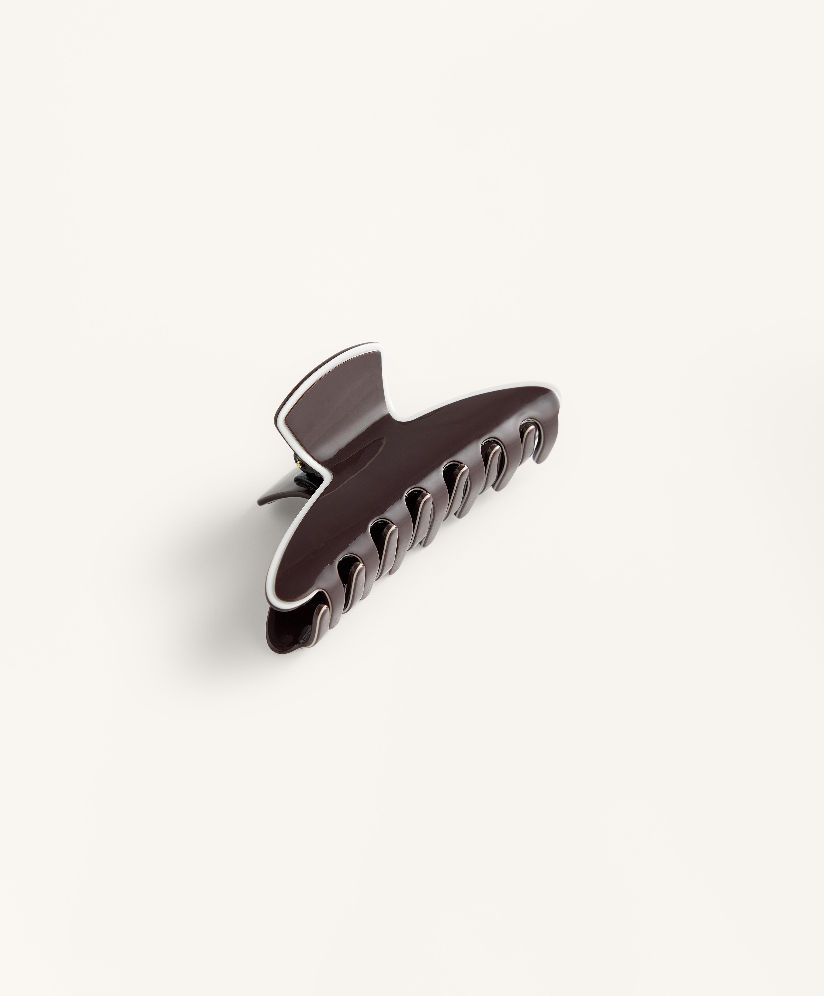 Large piping hair clip
