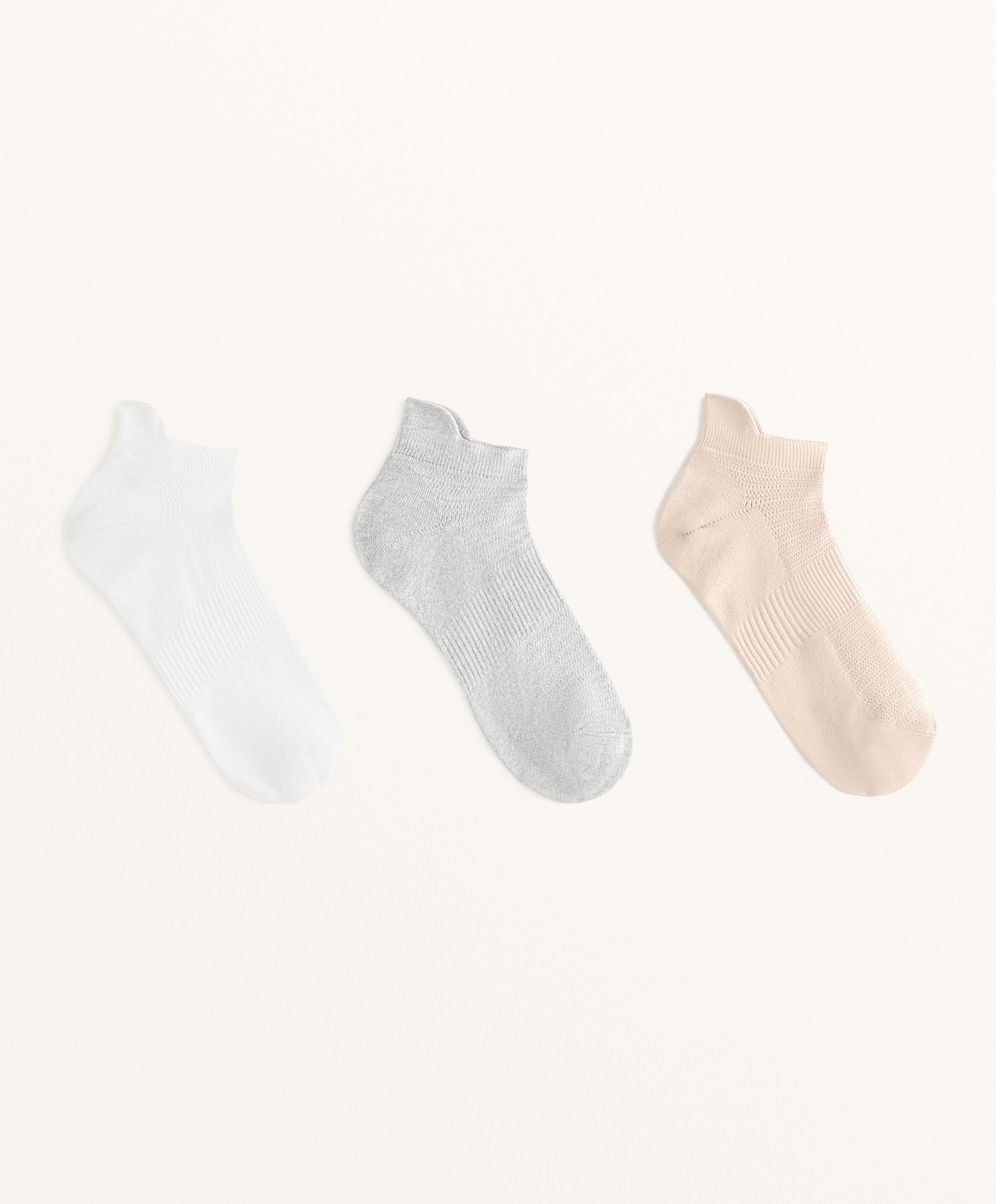 3 pairs of polyamide blend sneaker socks with heel tab