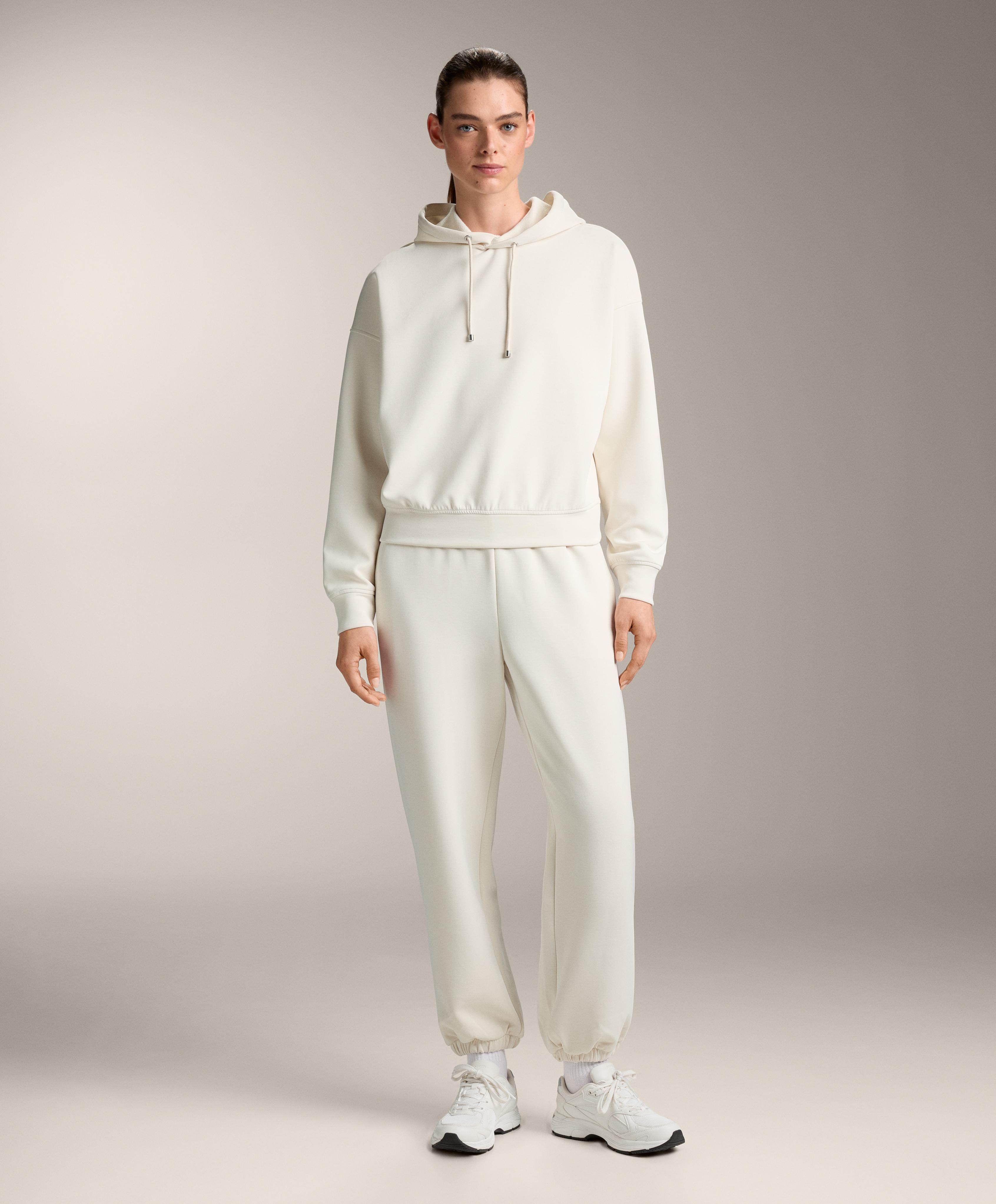 White jogger total look with brushed modal