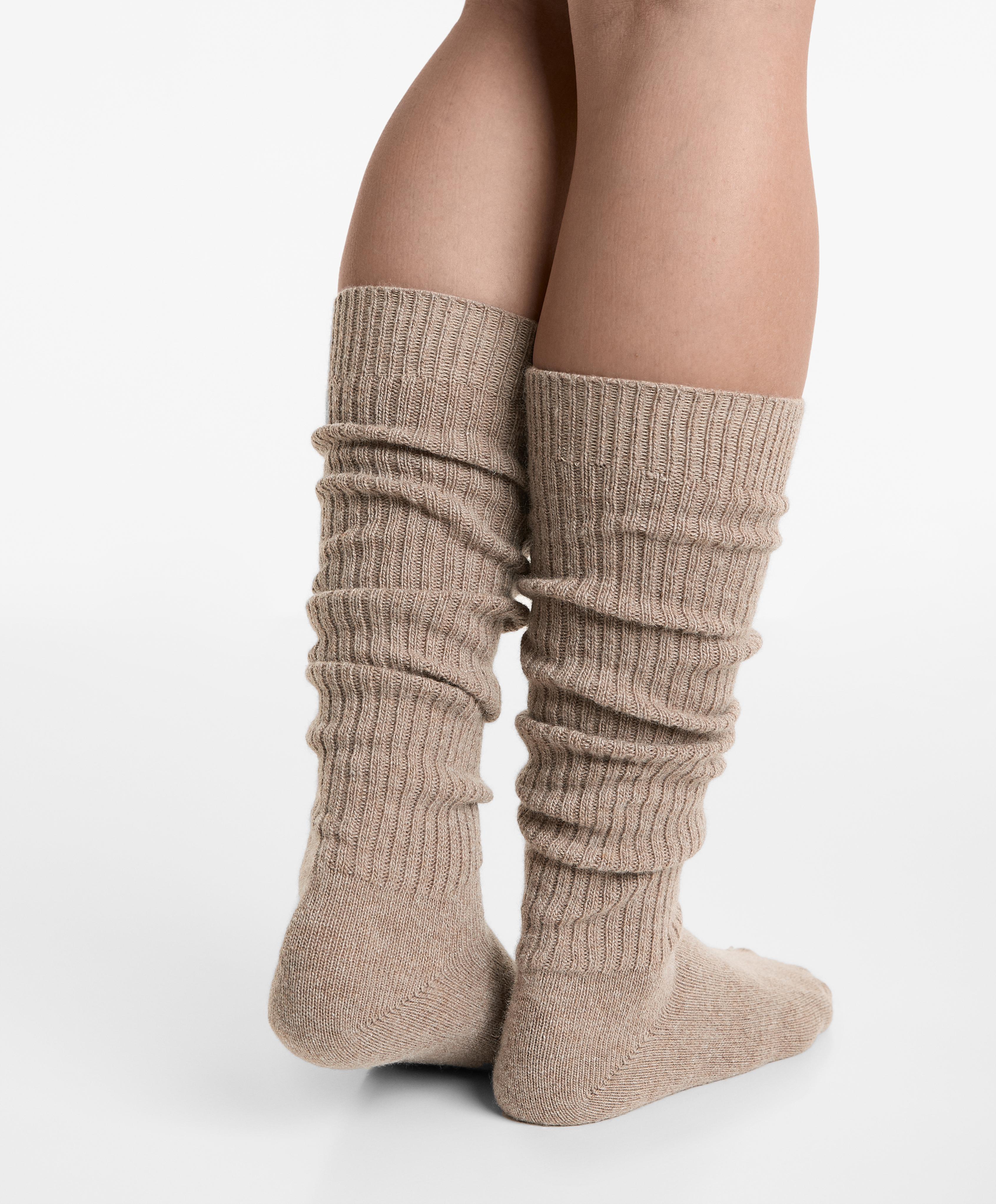 18% cashmere 13% wool long socks