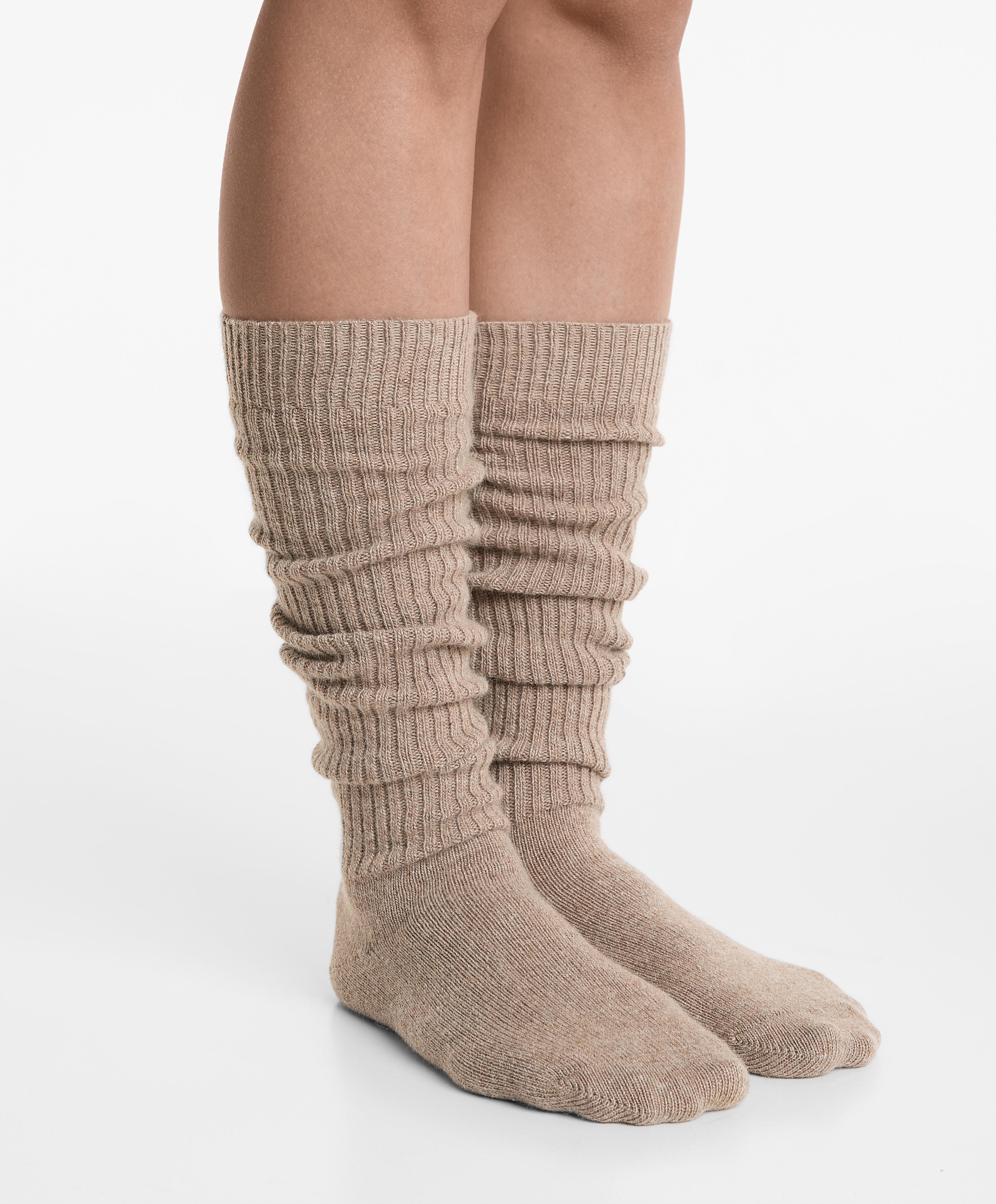 18% cashmere 13% wool long socks